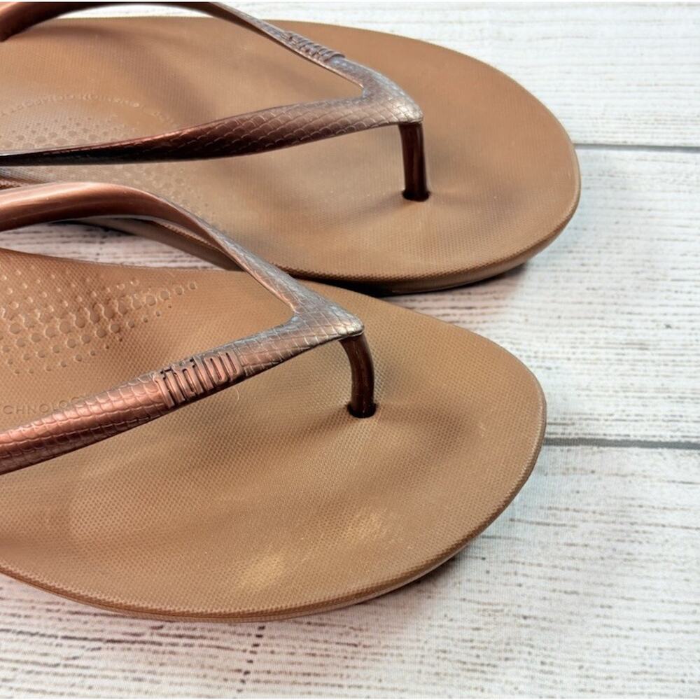 FitFlop Womens Solid Iqushion Ergonomic Thong Flip-Flops Bronze Brown Size 9 - Picture 4 of 6